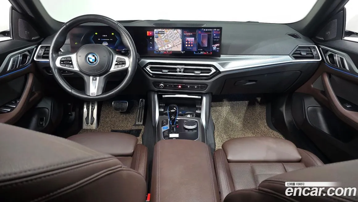 BMW i4 — фото 7