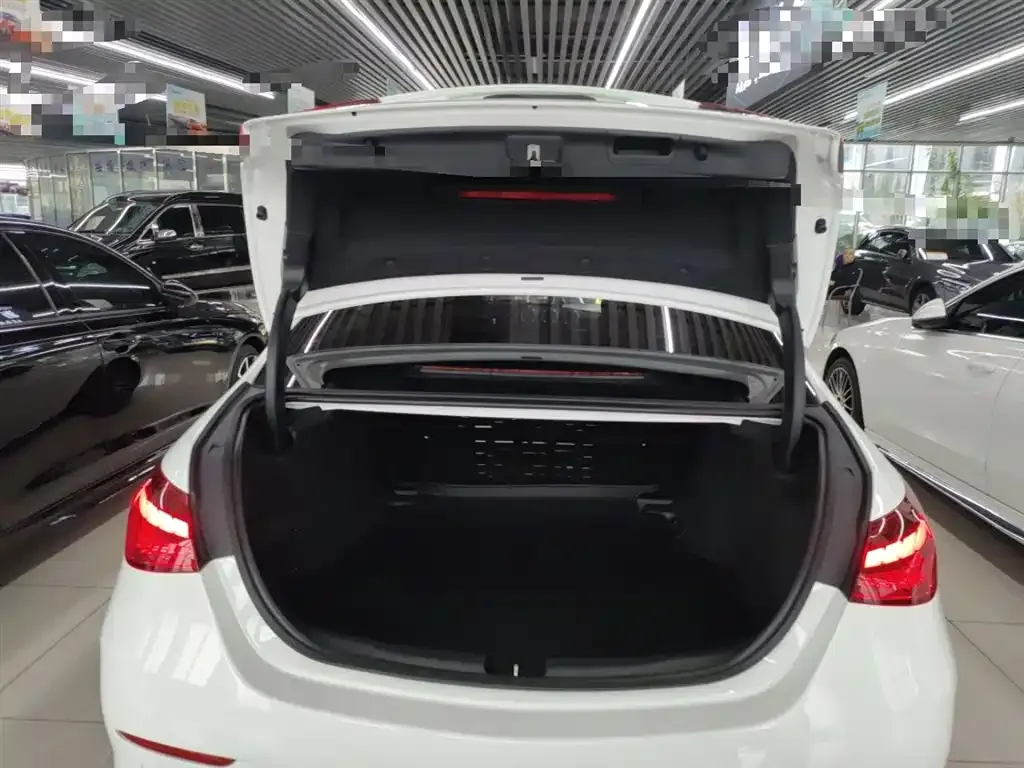 Mercedes-Benz C-Class 2024 из CN, фото 9