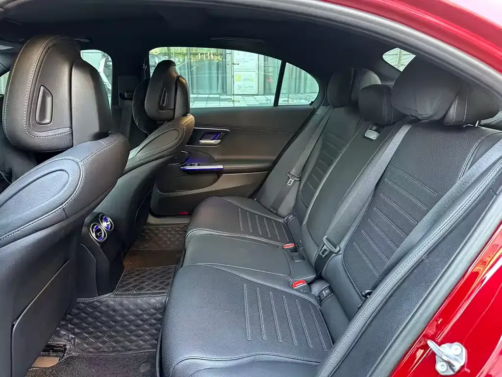 Mercedes-Benz C-Class 2023 из CN, фото 9