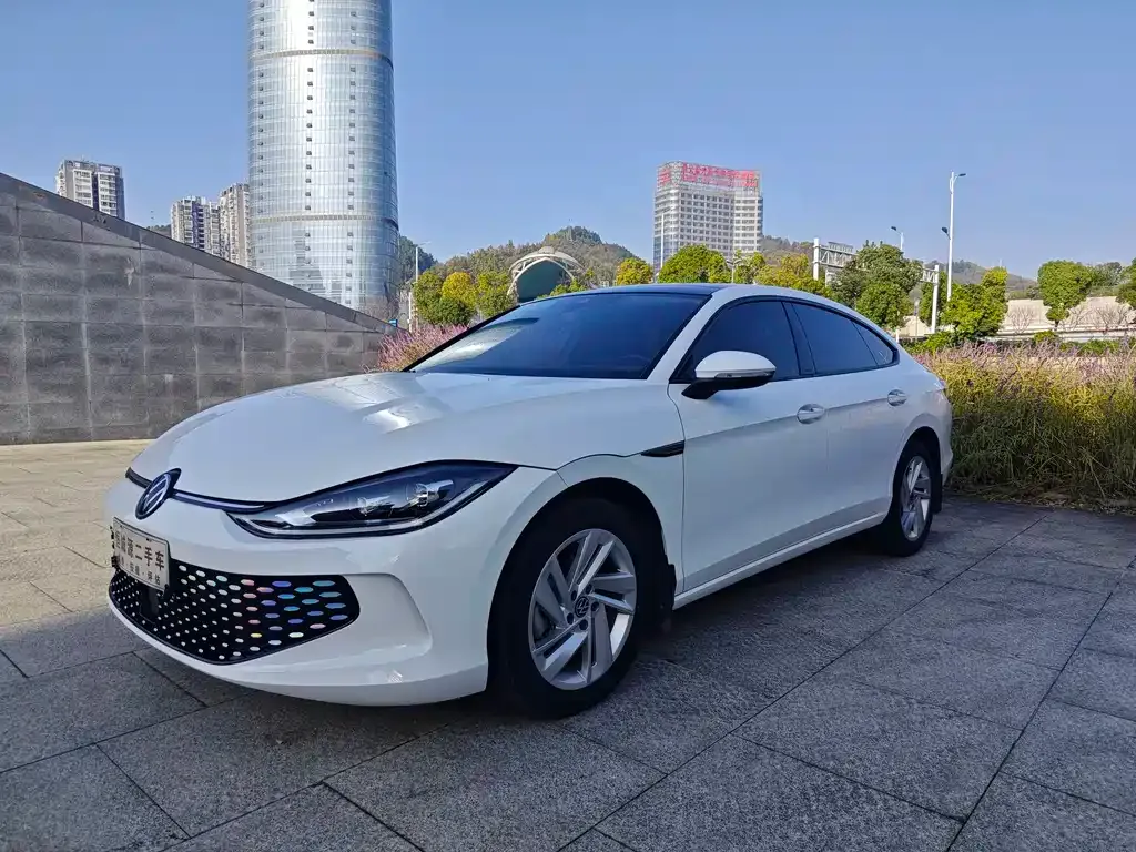 Volkswagen Lamando 2023 из CN, фото 1