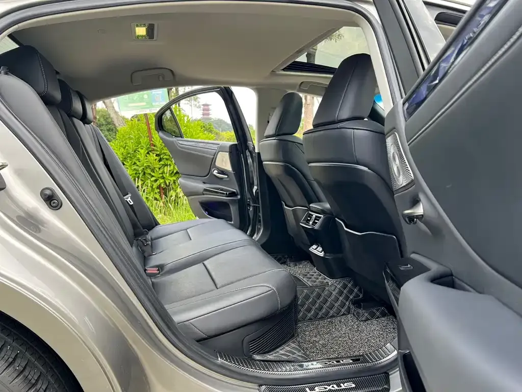Lexus ES 2022 из CN, фото 6