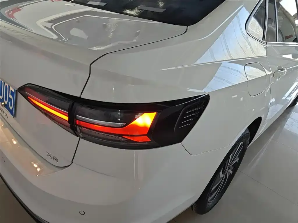 Volkswagen Lavida 2025 из CN, фото 8