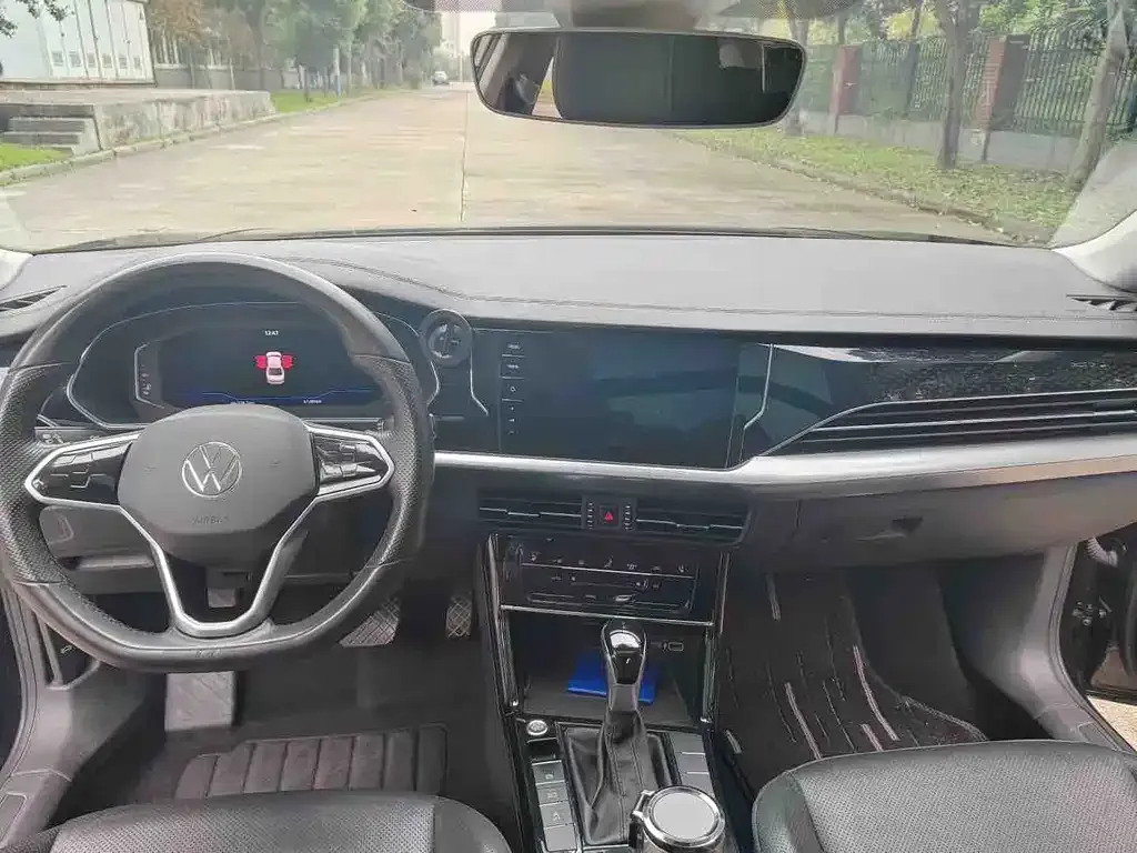 Volkswagen Passat 2022 из CN, фото 3