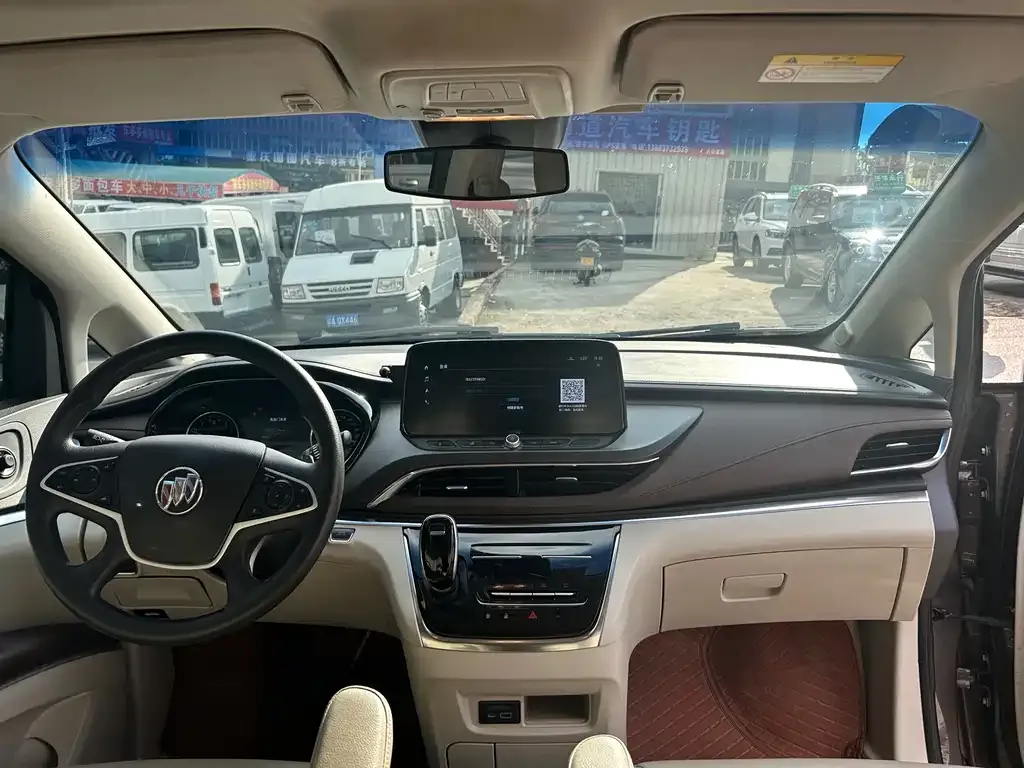 Buick GL8 2023 из CN, фото 10