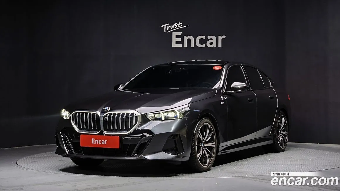 BMW 5-Series 2025 из KR, фото 1