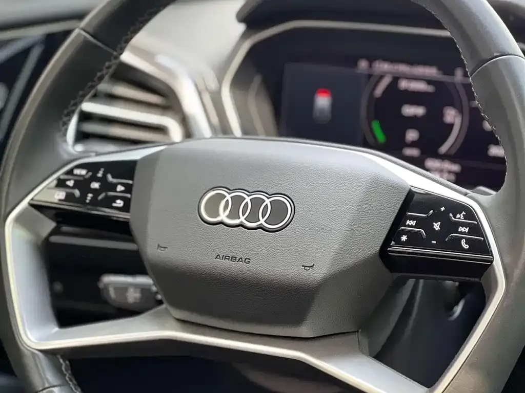 Audi Q4 e-tron 2025 из CN, фото 6
