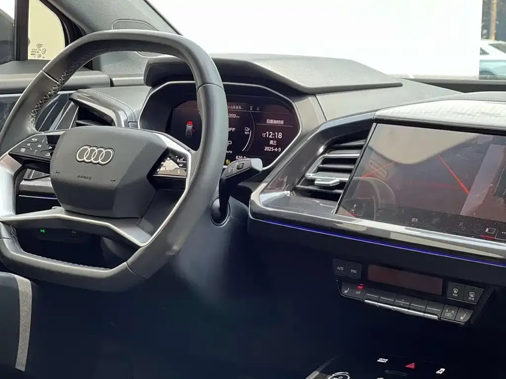 Audi Q4 e-tron 2025 из CN, фото 9