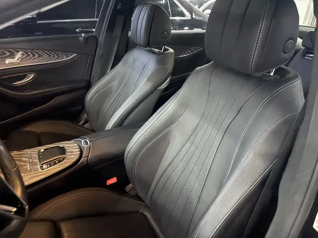 Mercedes-Benz E-Class 2021 из CN, фото 9