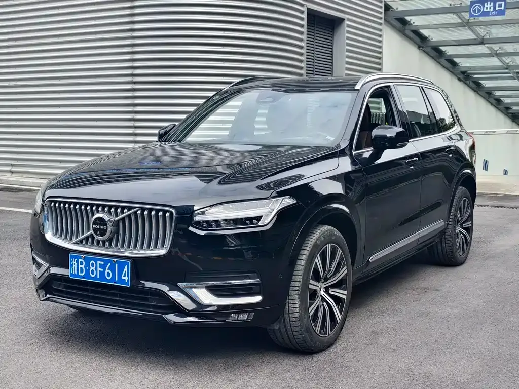 Volvo XC90 2023 из CN, фото 1