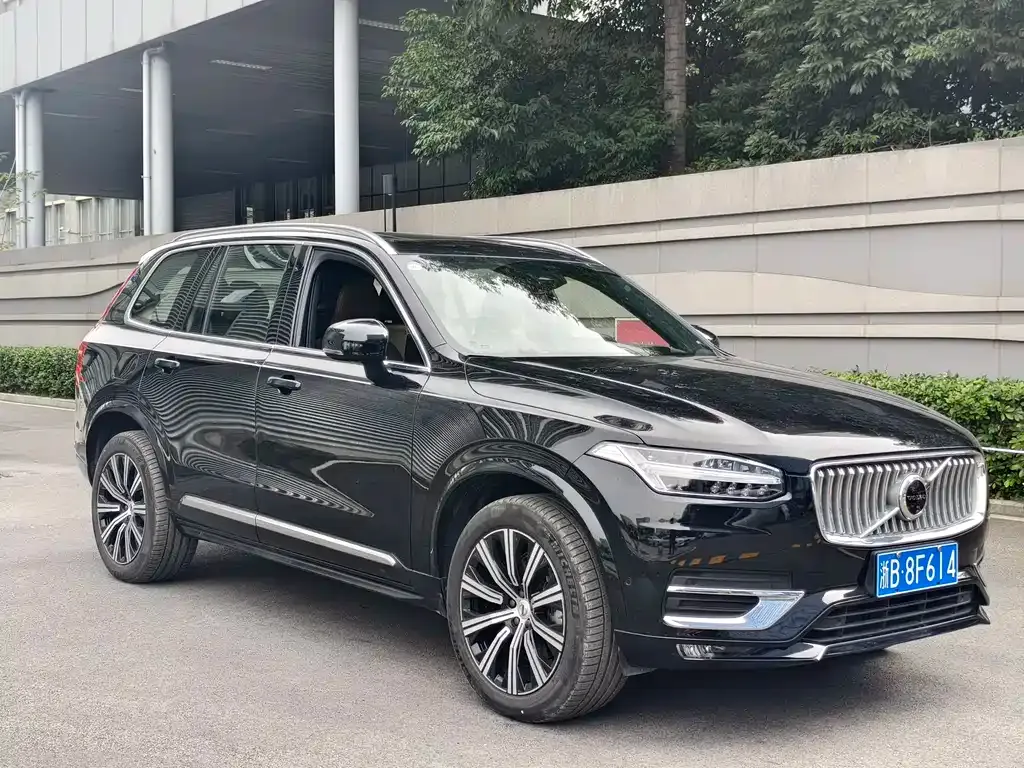 Volvo XC90 2023 из CN, фото 3