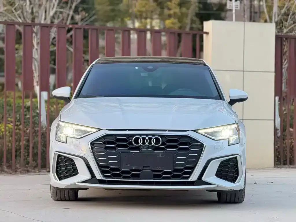 Audi A3 2021 из CN, фото 2