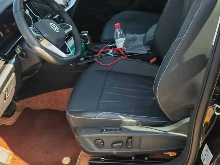 Volkswagen Passat 2025 из CN, фото 7