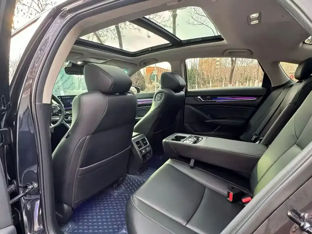 Honda Accord 2021 из CN, фото 5