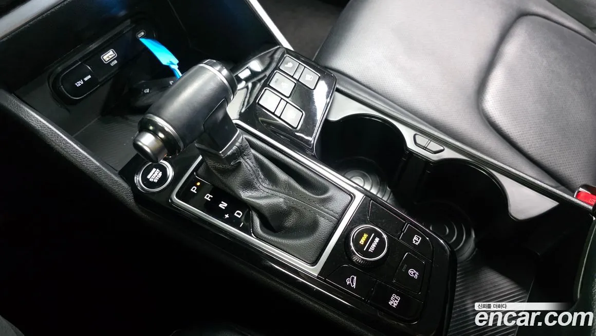 Kia Sportage — фото 9