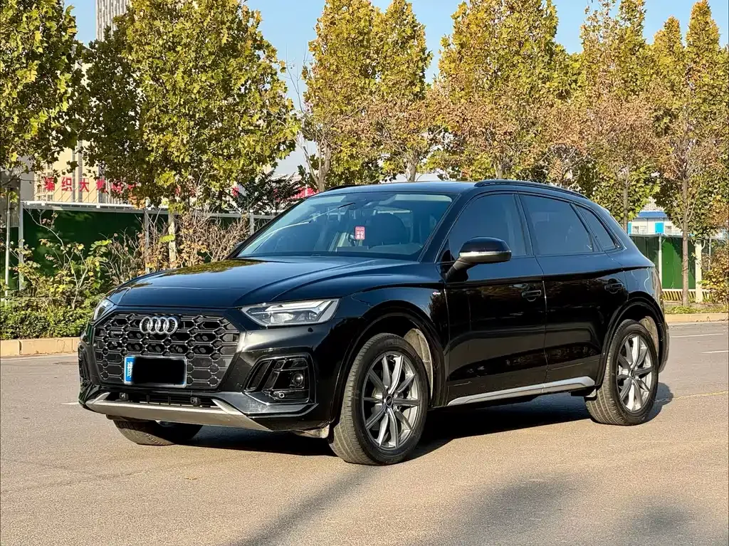 Audi Q5L 2022 из CN, фото 1
