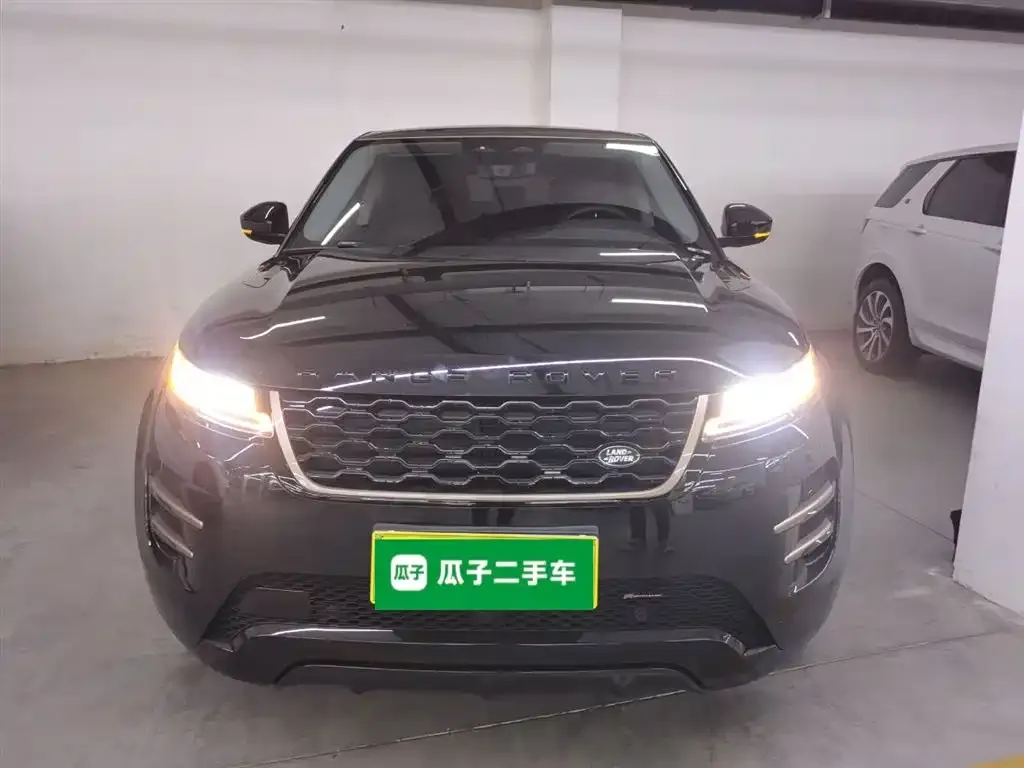 Land Rover Evoque 2024 из CN, фото 3