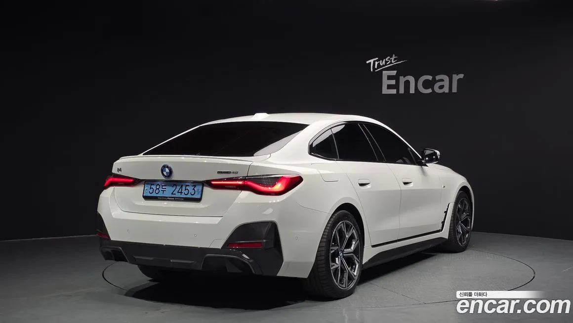 BMW i4 2024 из KR, фото 2