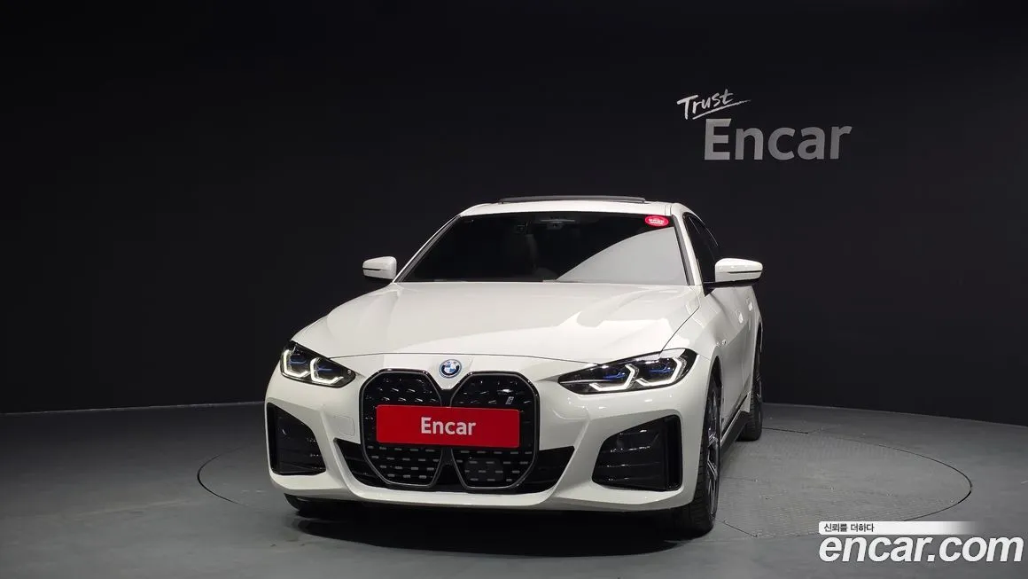 BMW i4 2024 из KR, фото 3