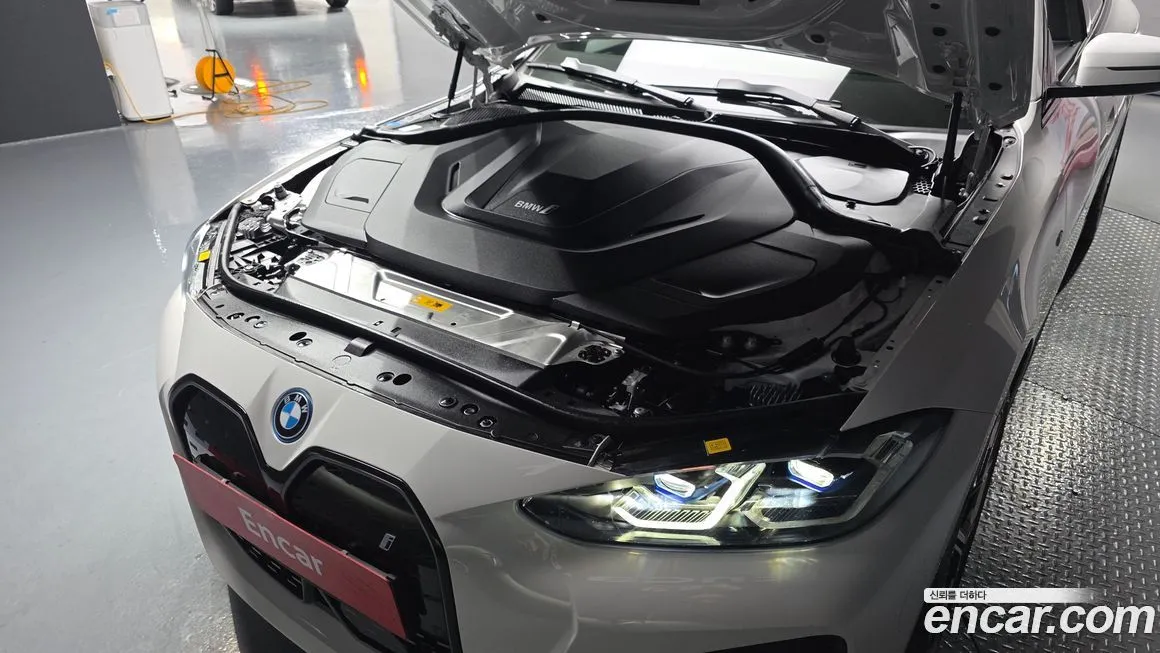 BMW i4 2024 из KR, фото 6