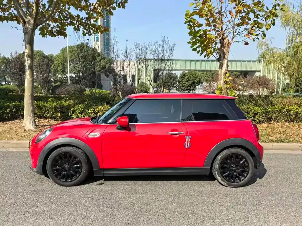 MINI Cooper (3-door) 2021 из CN, фото 3