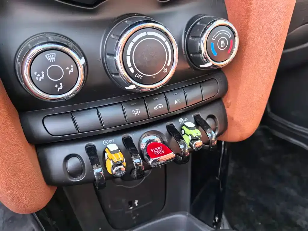 MINI Cooper (3-door) 2021 из CN, фото 5