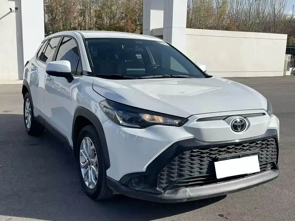 Toyota Frontlander 2022 из CN, фото 3