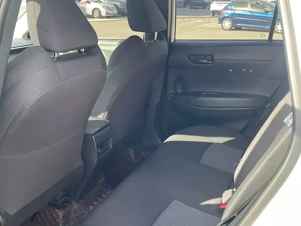 Toyota Frontlander 2022 из CN, фото 6