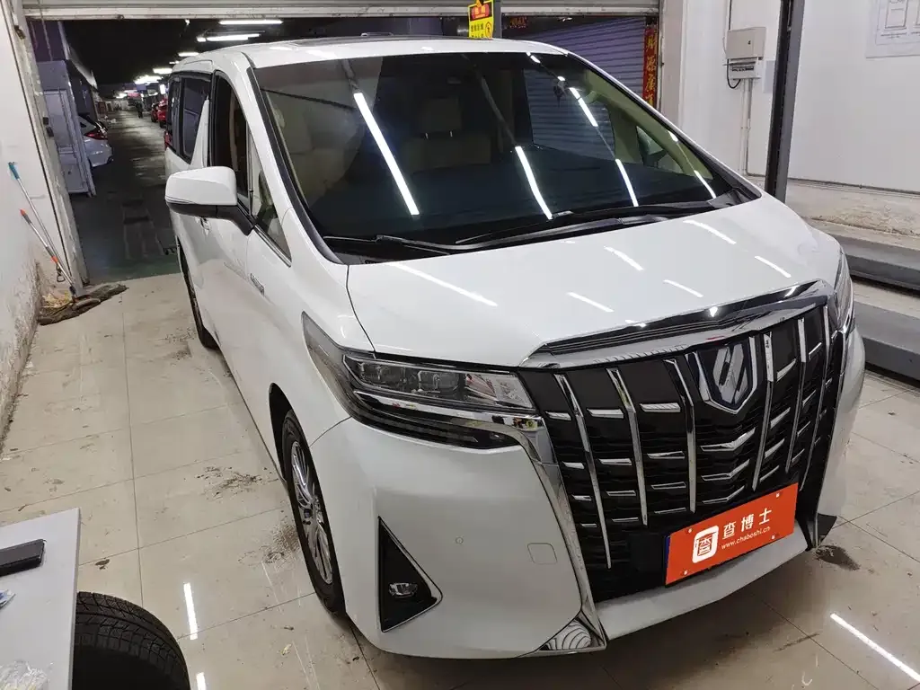 Toyota Alphard 2022 из CN, фото 3