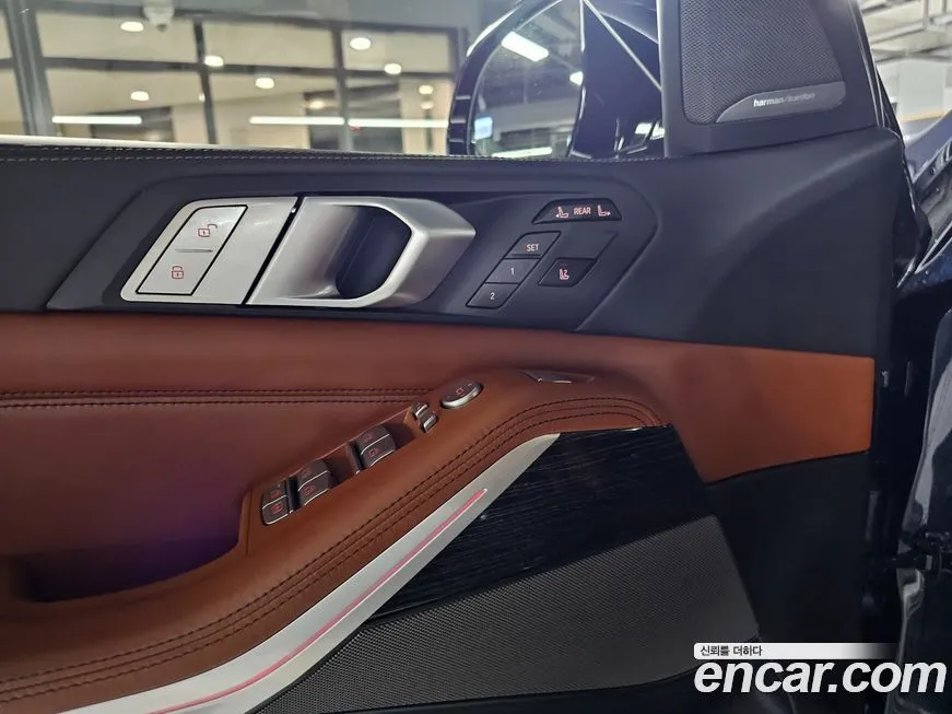 BMW X7 2021 из KR, фото 8