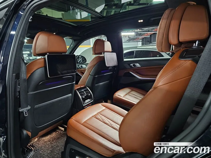 BMW X7 2021 из KR, фото 9