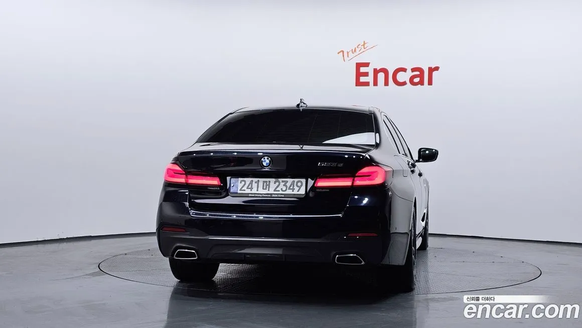 BMW 5-Series 2021 из KR, фото 4