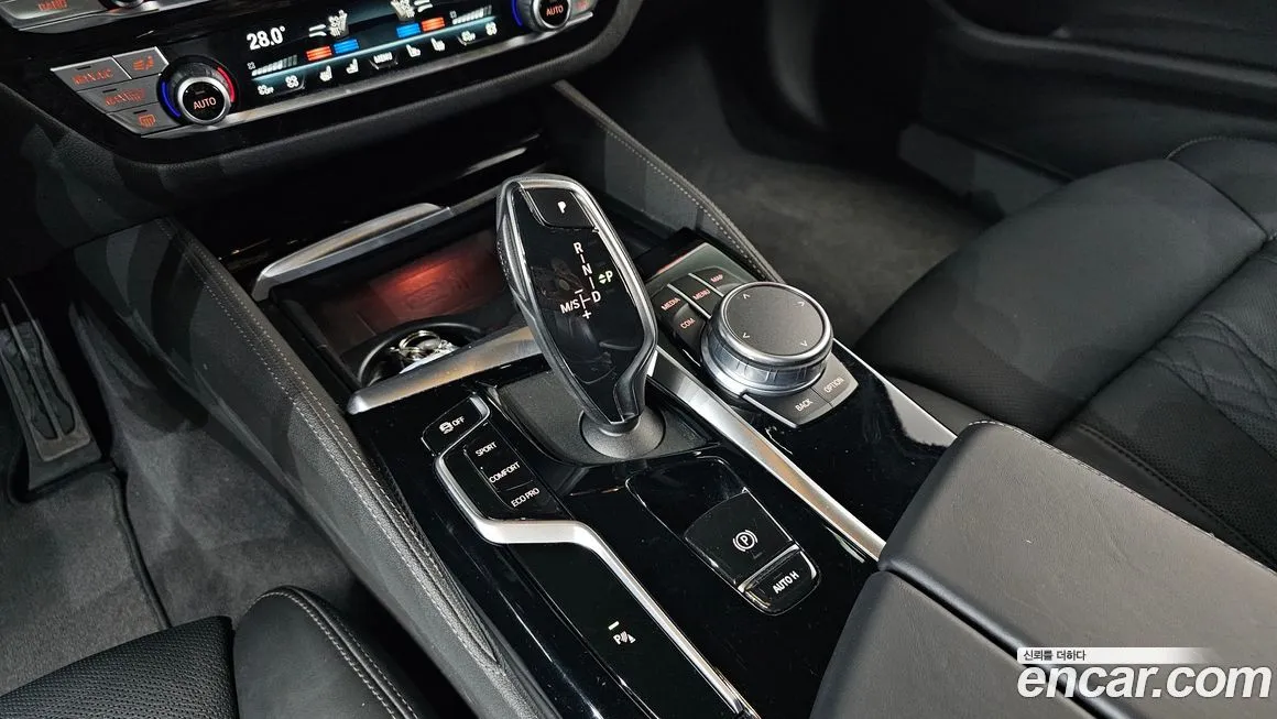 BMW 5-Series 2021 из KR, фото 9