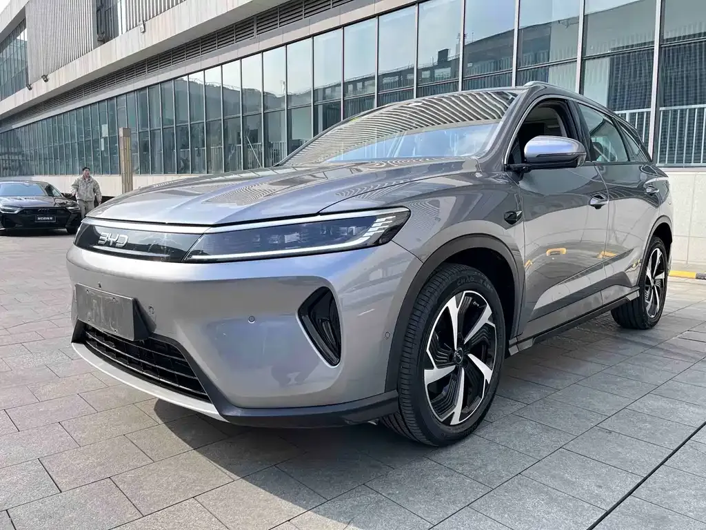 BYD Seal 05 DM-i 2025 из CN, фото 1