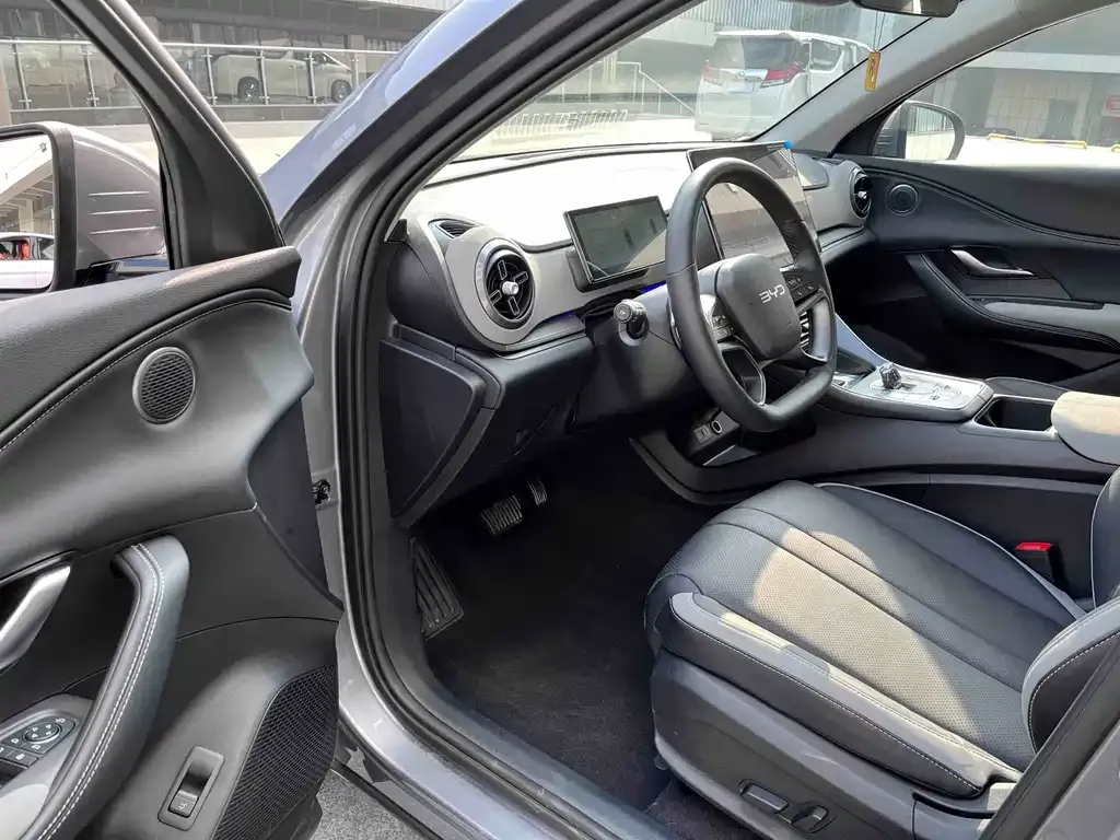 BYD Seal 05 DM-i 2025 из CN, фото 4