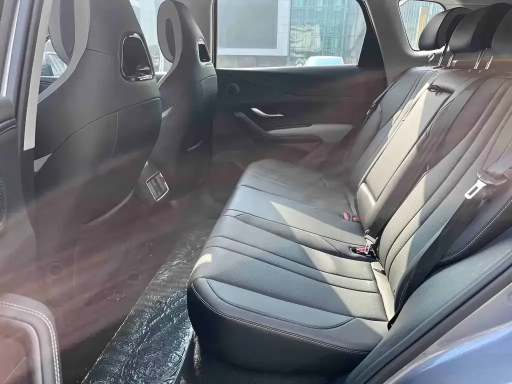 BYD Seal 05 DM-i 2025 из CN, фото 6