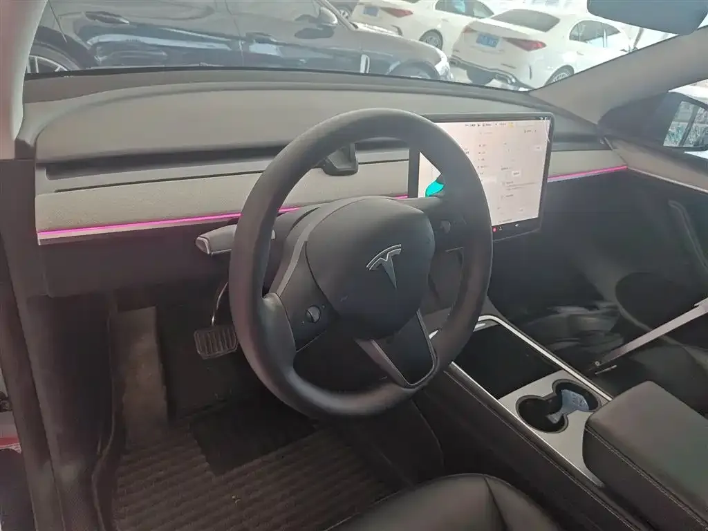 Tesla Model Y 2024 из CN, фото 10