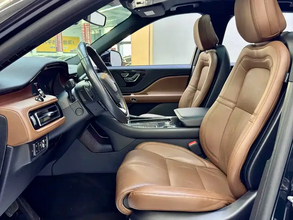 Lincoln Aviator 2021 из CN, фото 8