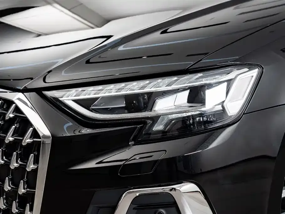 Audi A8 2025 из CN, фото 4
