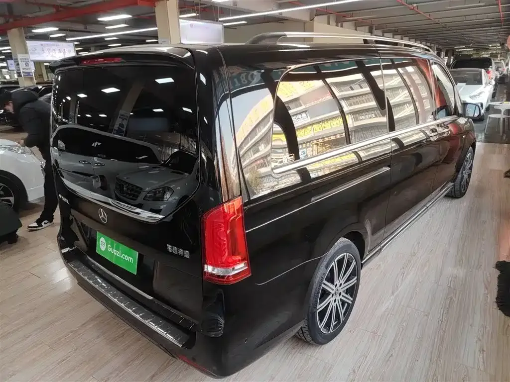 Mercedes-Benz V-Class 2022 из CN, фото 7