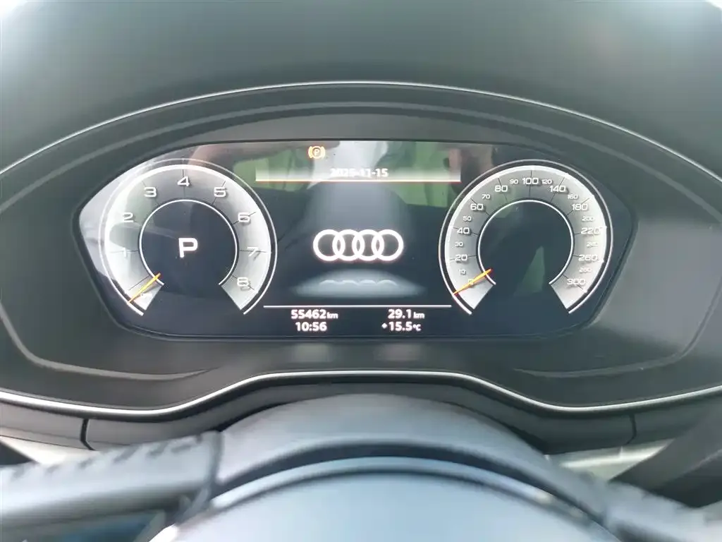 Audi A4L 2022 из CN, фото 6