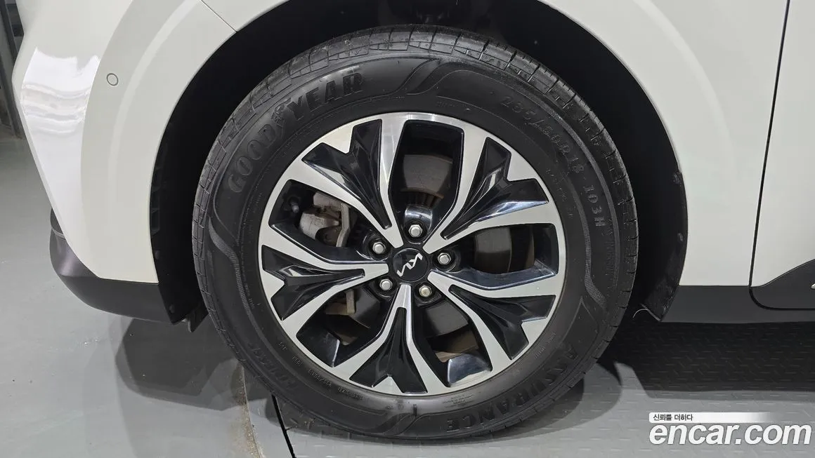 Kia Carnival 2023 из KR, фото 5