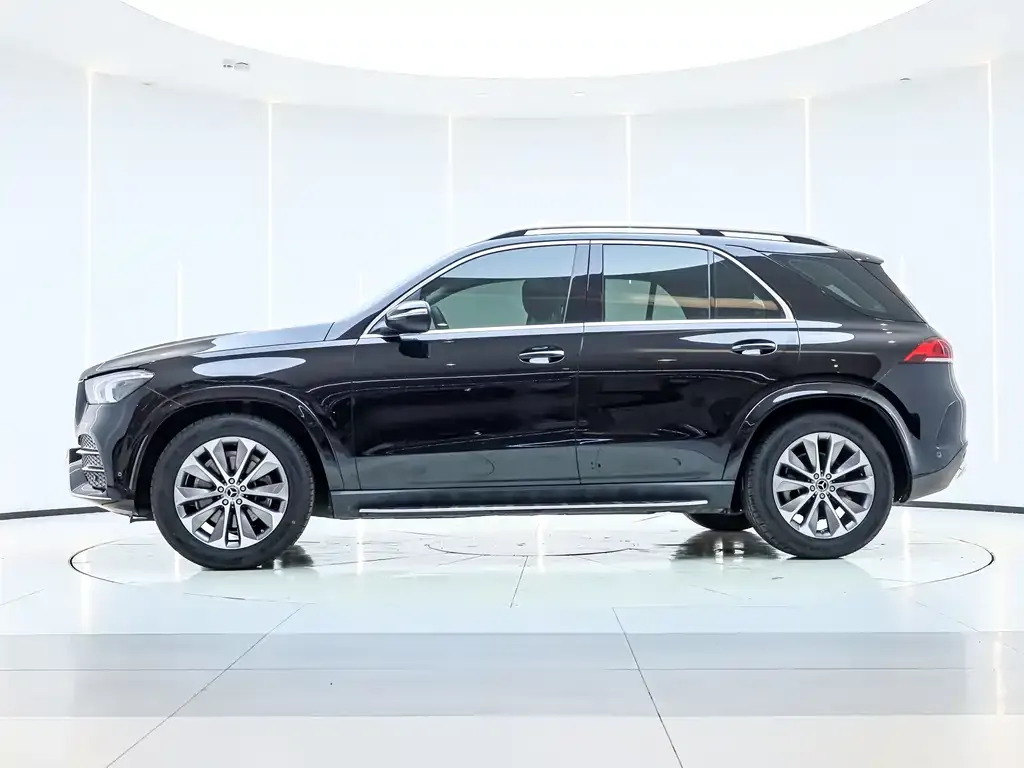 Mercedes-Benz GLE 2023 из CN, фото 3