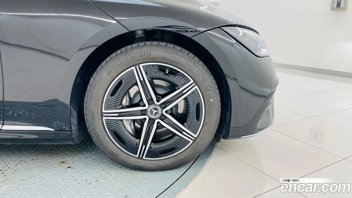 Mercedes-Benz EQE 2024 из KR, фото 8