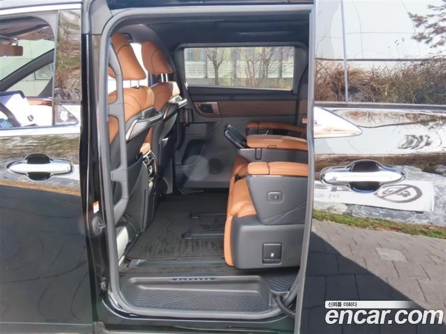 Toyota Alphard 2025 из KR, фото 10