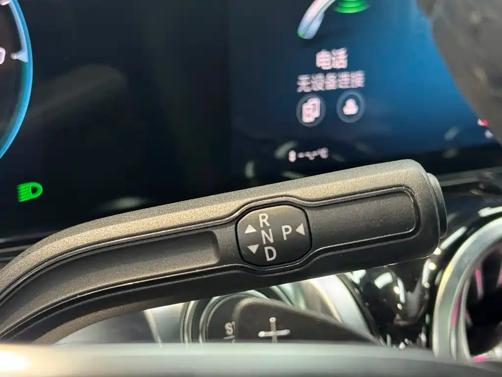 Mercedes-Benz EQB 2023 из CN, фото 9