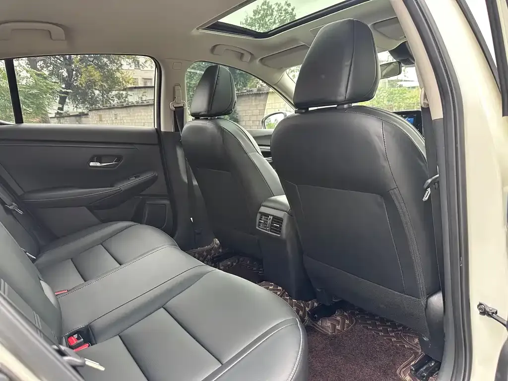 Nissan Sylphy 2021 из CN, фото 8