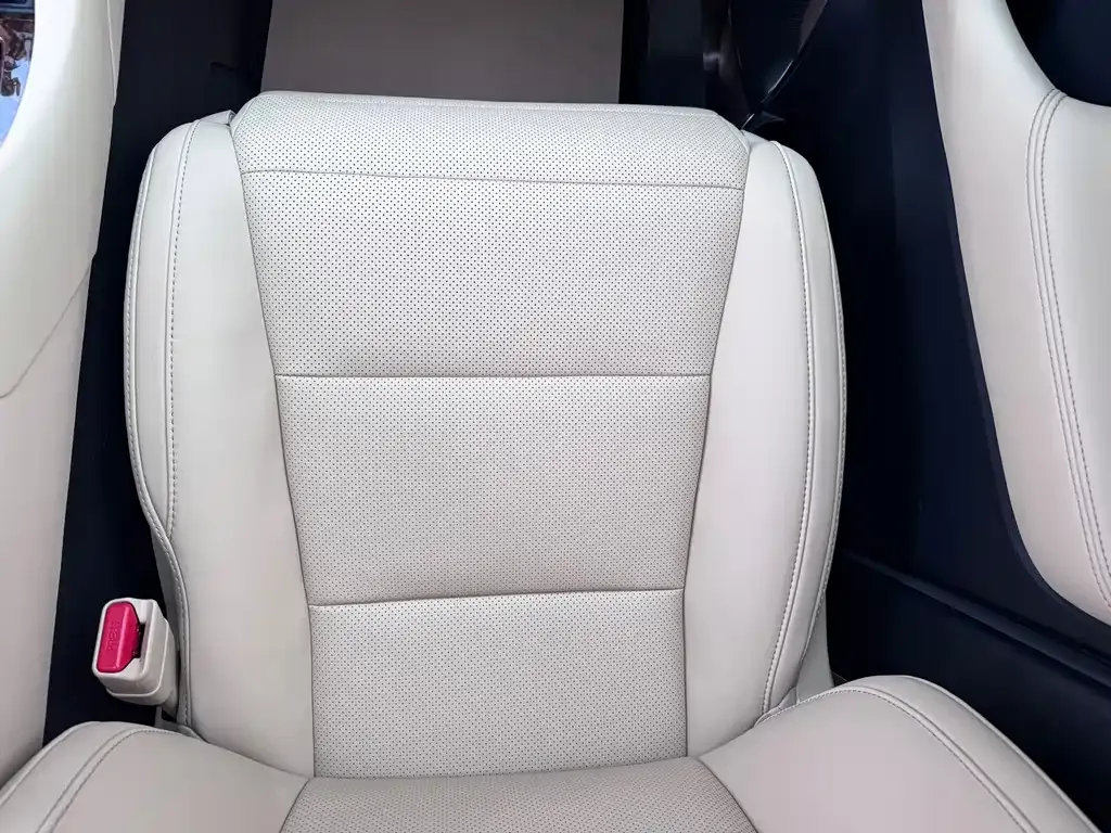 Toyota Alphard 2021 из CN, фото 9