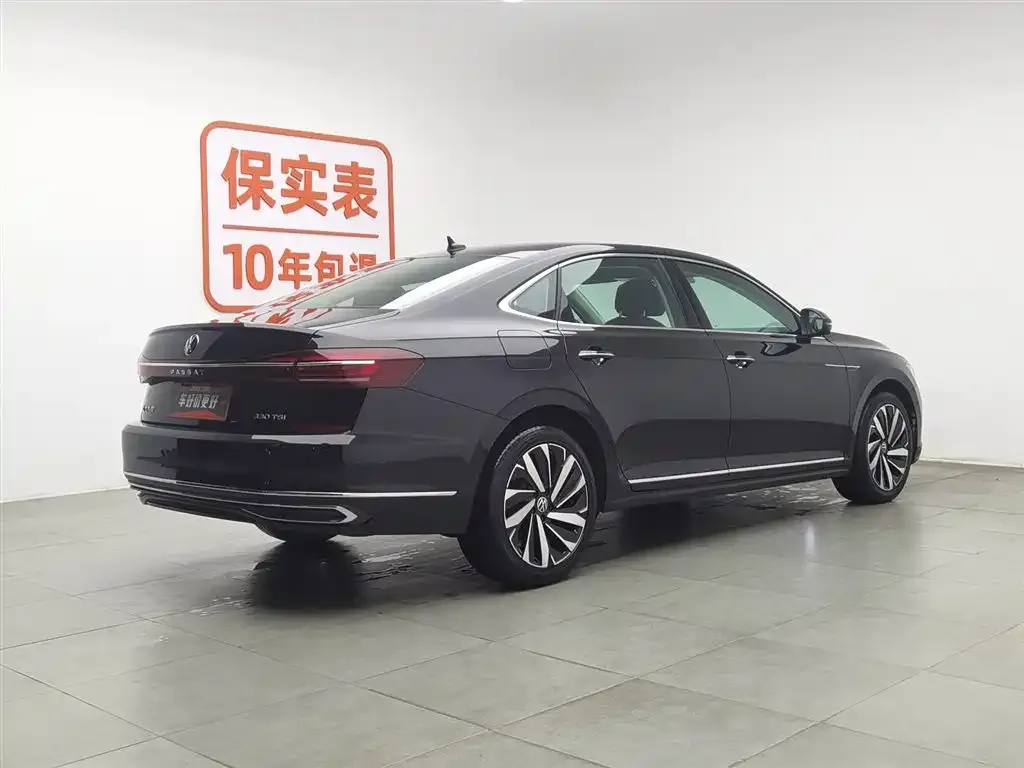 Volkswagen Passat 2023 из CN, фото 2
