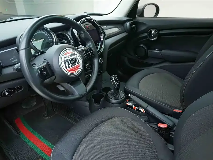 MINI Cooper (3-door) 2021 из CN, фото 10