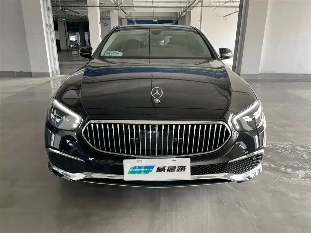 Mercedes-Benz E-Class 2023 из CN, фото 2